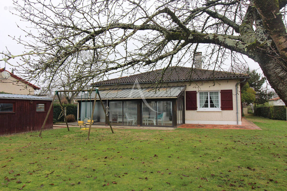 Maison à MAS-GRENIER