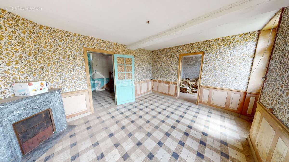 Maison à ARGENTON-SUR-CREUSE