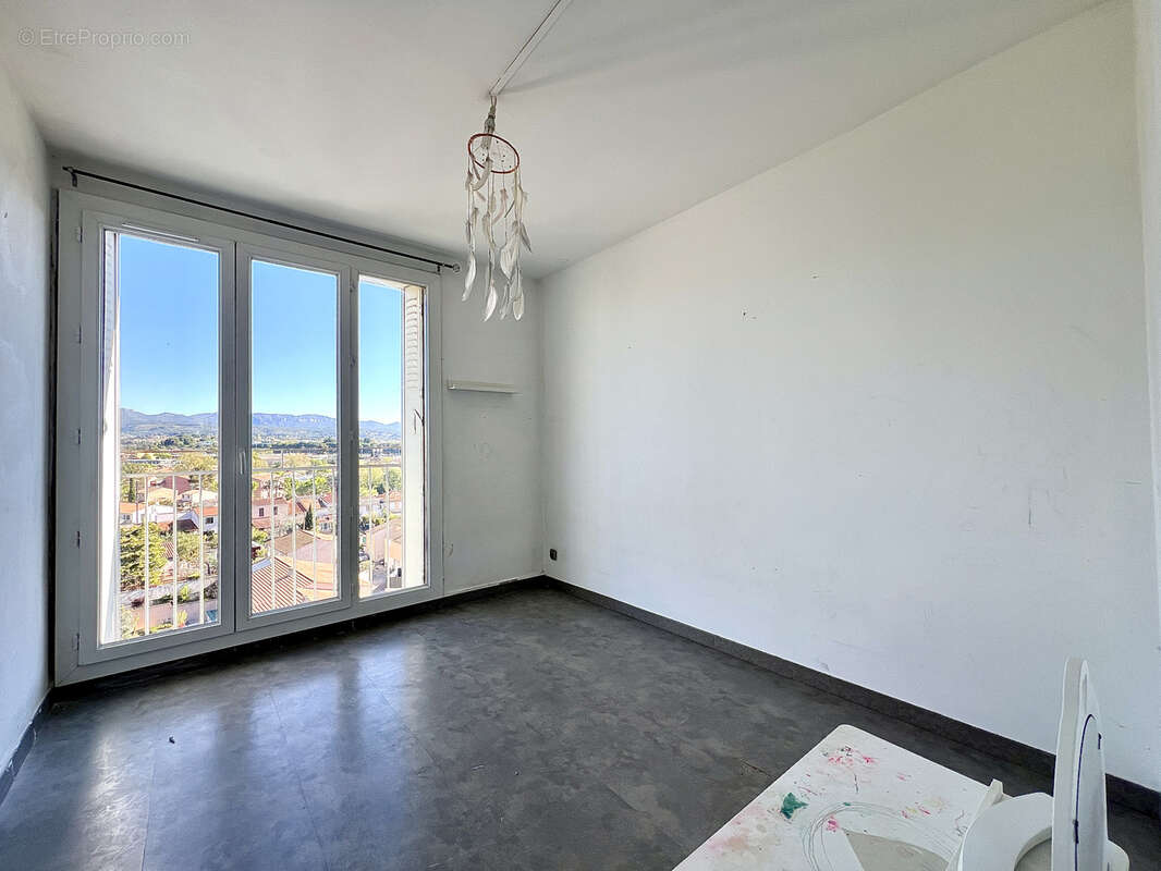 Appartement à MARSEILLE-13E