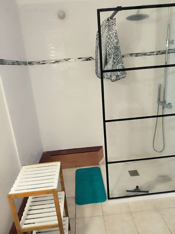 Appartement à POINTE-A-PITRE