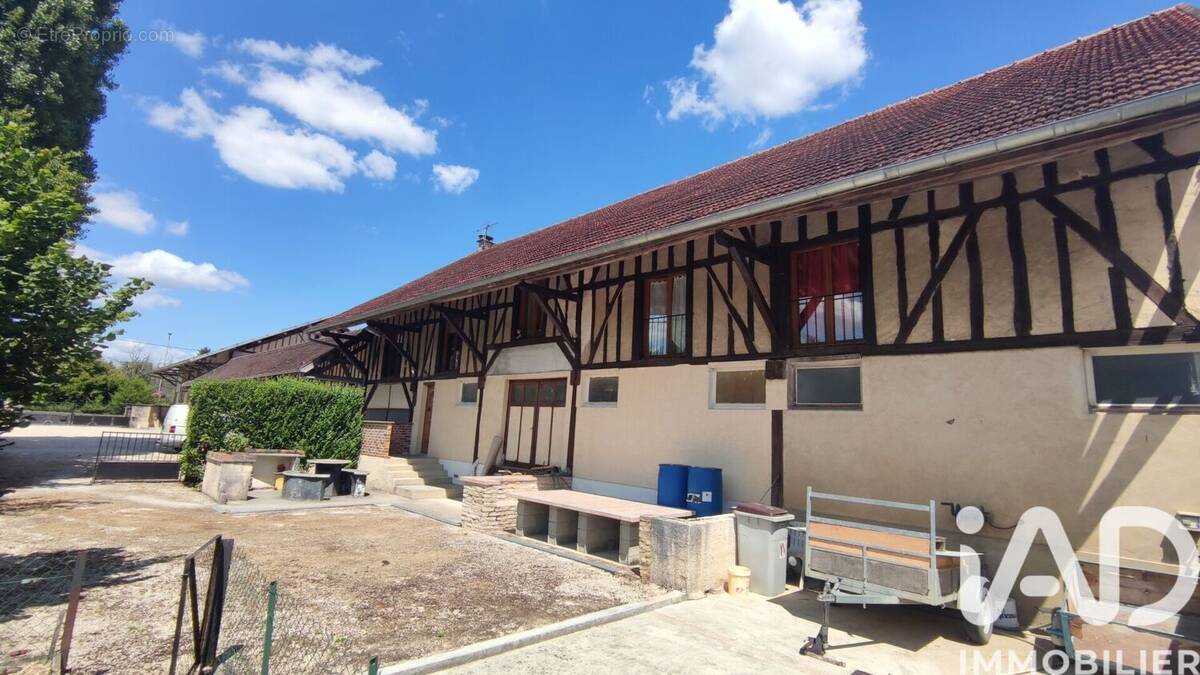 Photo 1 - Appartement à BAR-SUR-SEINE