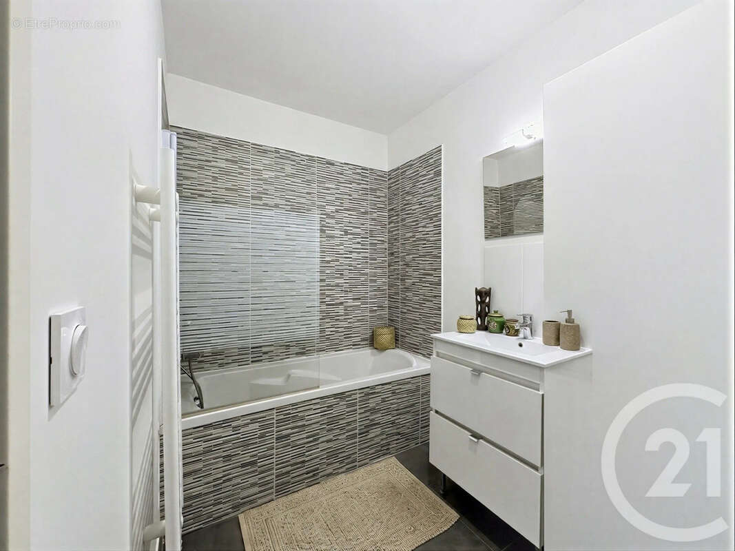 Maison 83 m² à Chasse-Sur-Rhone  - photo 7