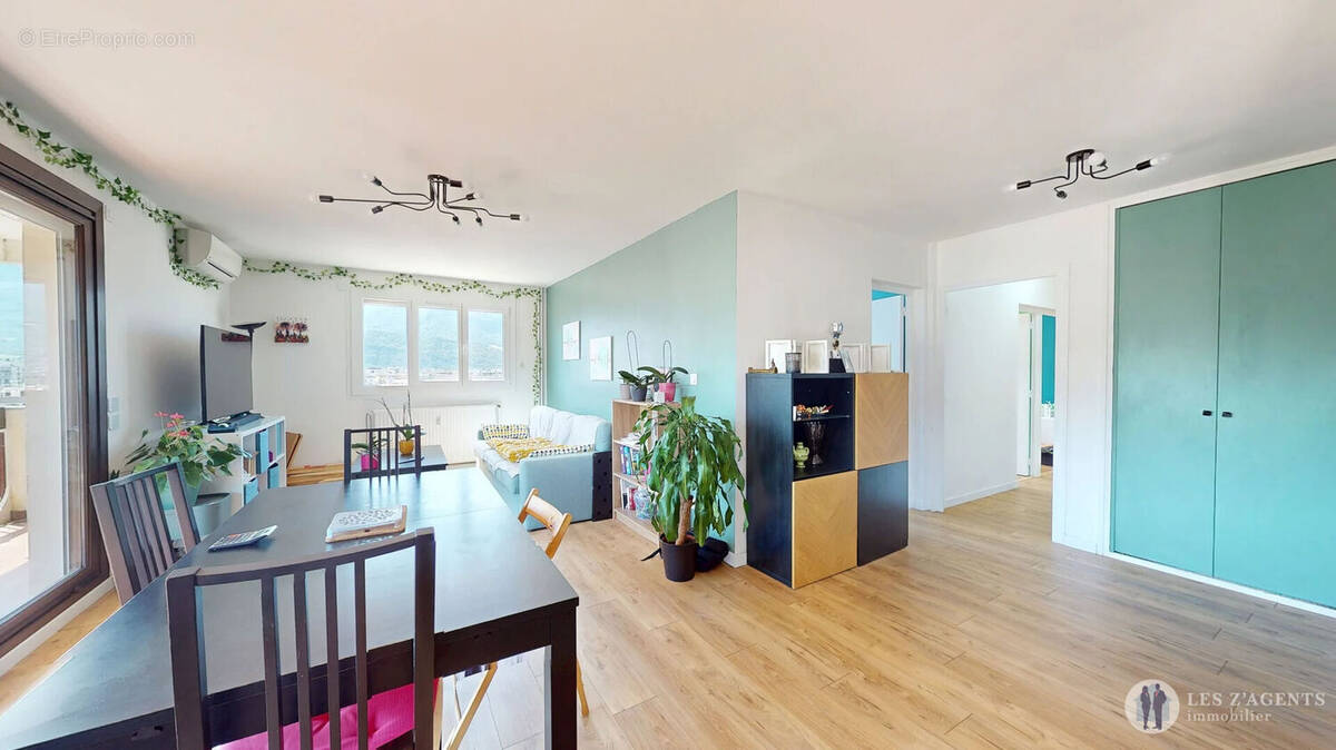 Appartement à ECHIROLLES