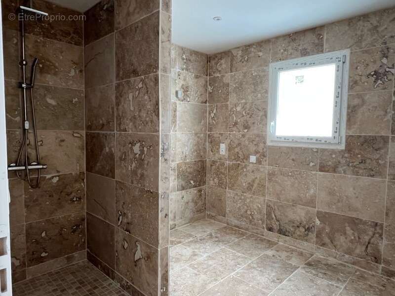 Maison à CHAUFFAILLES