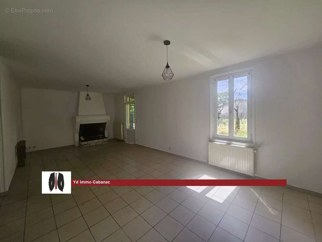 Maison à CABANAC-ET-VILLAGRAINS