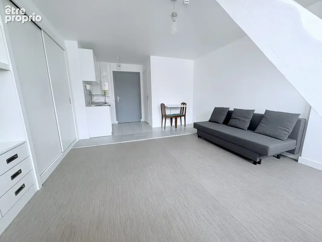 Appartement 377 m² à Romilly-Sur-Seine  - photo 7