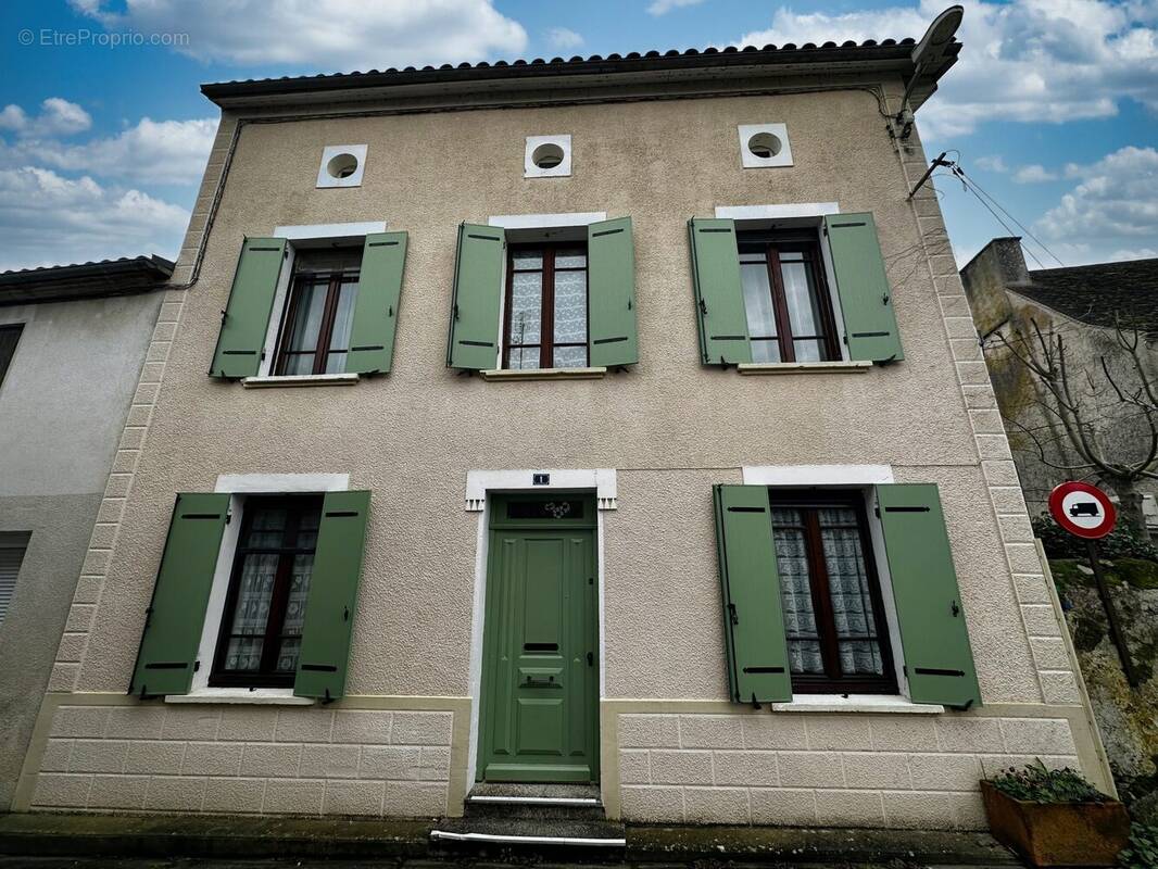 Maison à ALLEMANS-DU-DROPT