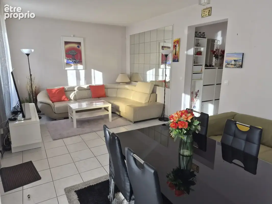 Photo Maison à Villiers-Le-Bel au prix de 299 000€