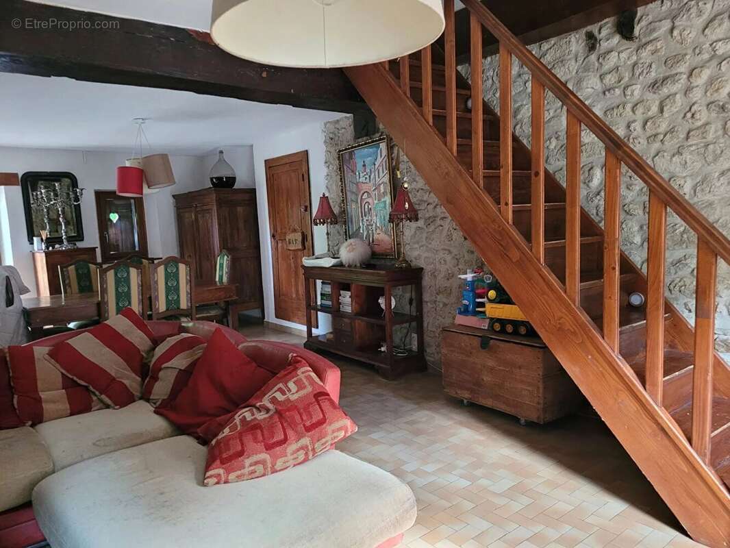 Maison à BRANSAT