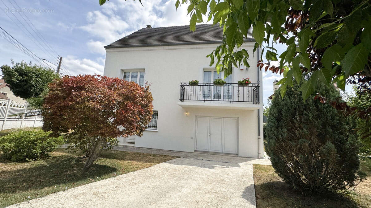 Maison à GOURNAY-SUR-MARNE