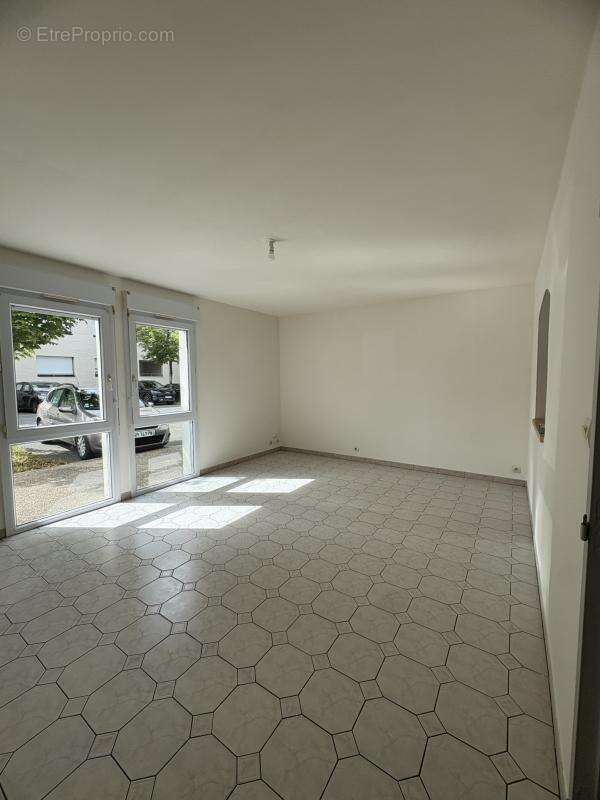 Appartement à LES SORINIERES