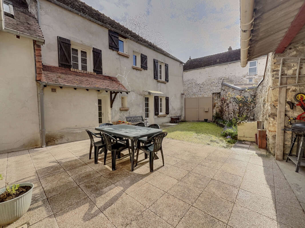 Maison familiale de caractère - photo 2