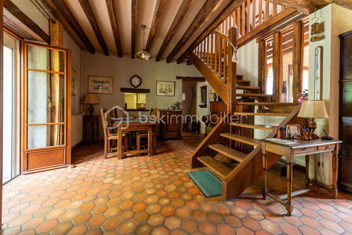 Maison à BRANNAY