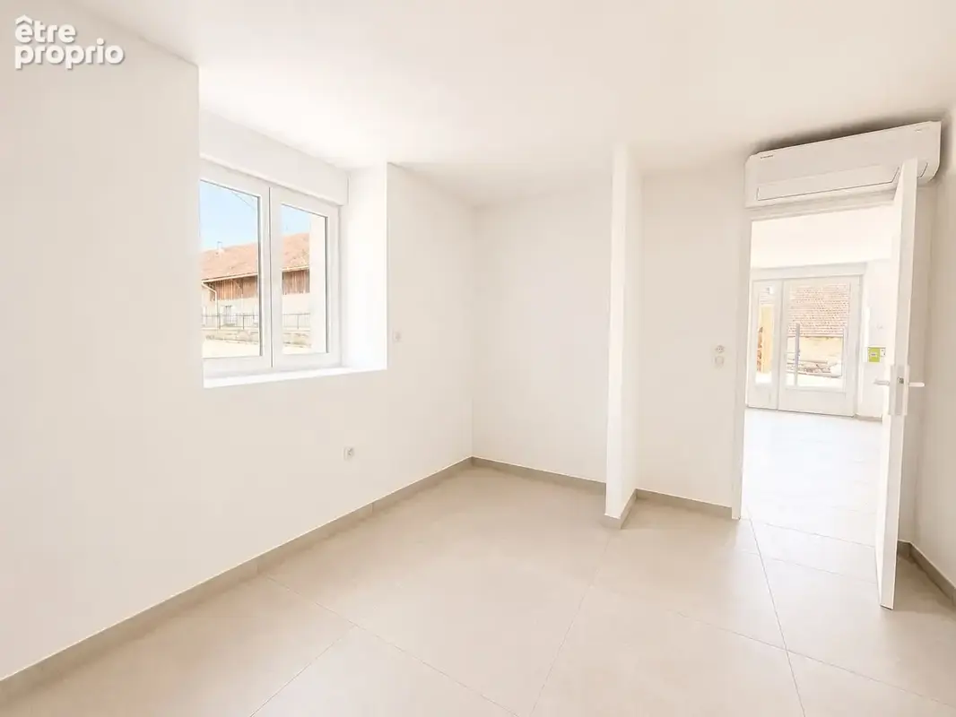 Secteur paix , au pied du centre ville, spacieux t2 rénové de plain pied de 48m² - photo 5