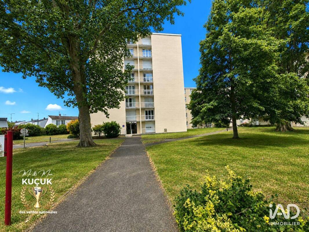Photo 1 - Appartement à FLEURY-LES-AUBRAIS