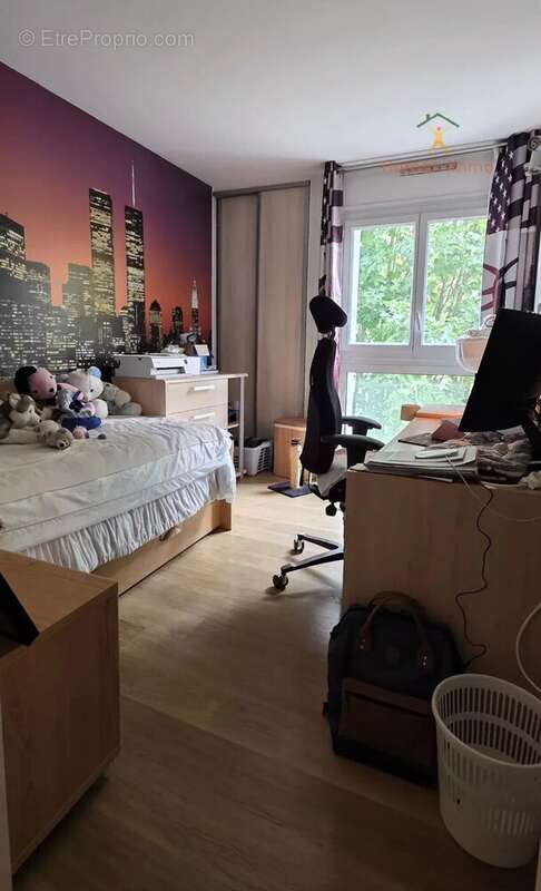 Appartement à VERRIERES-LE-BUISSON