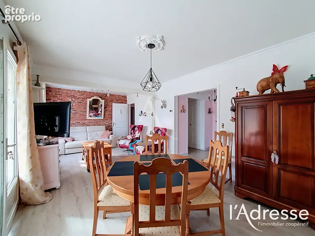 Appartement St Avertin  3 pièce(s) 77 m2 - photo 3