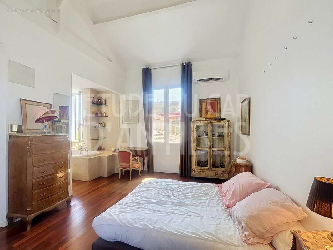 Exclusivite etude du cap d'antibes villa avec piscine. - photo 11