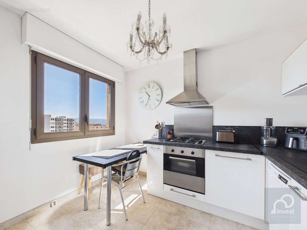Appartement 59 m² à Ajaccio  - photo 2