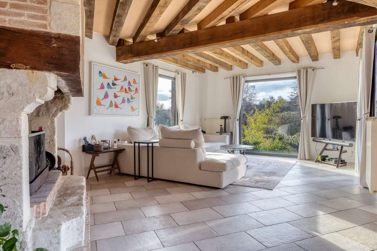 Maison à PONT-L'EVEQUE