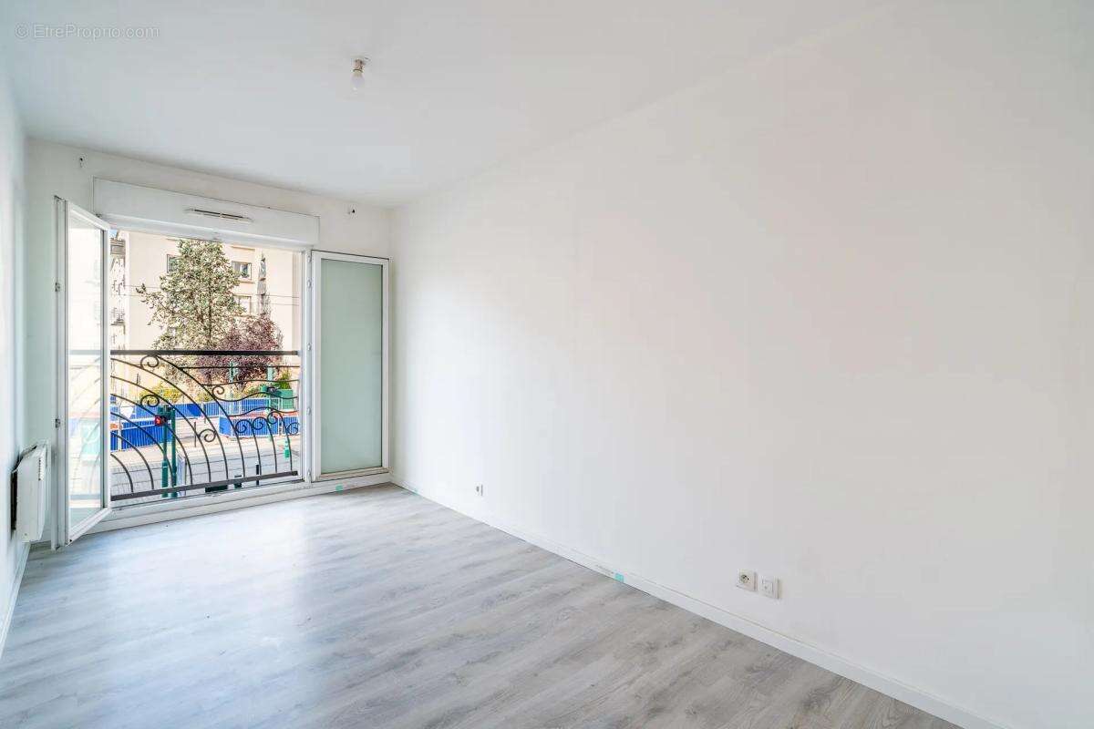 Appartement de 3 pièces de 55 m² à Épinay-sur-Seine - photo 2