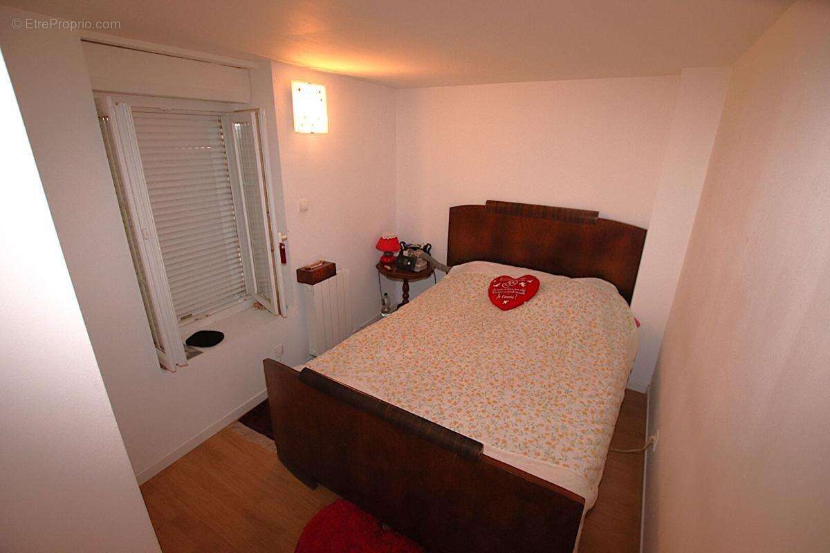 Maison de caractère 180 m² ? avec exterieur ? sous-sol intégral ? dpe c - photo 8