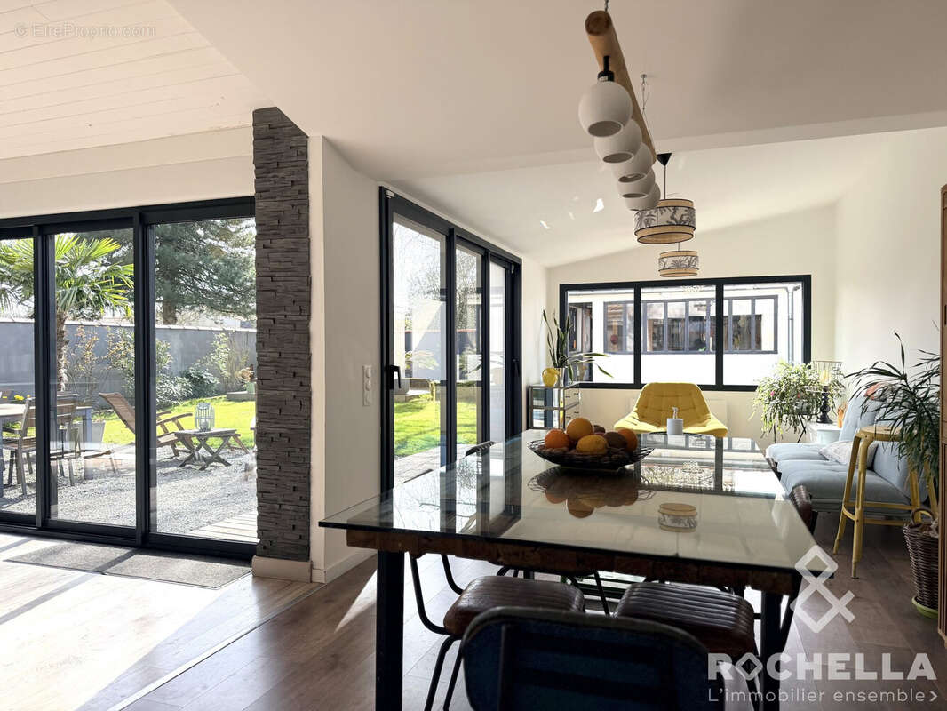 Maison à SAINT-XANDRE