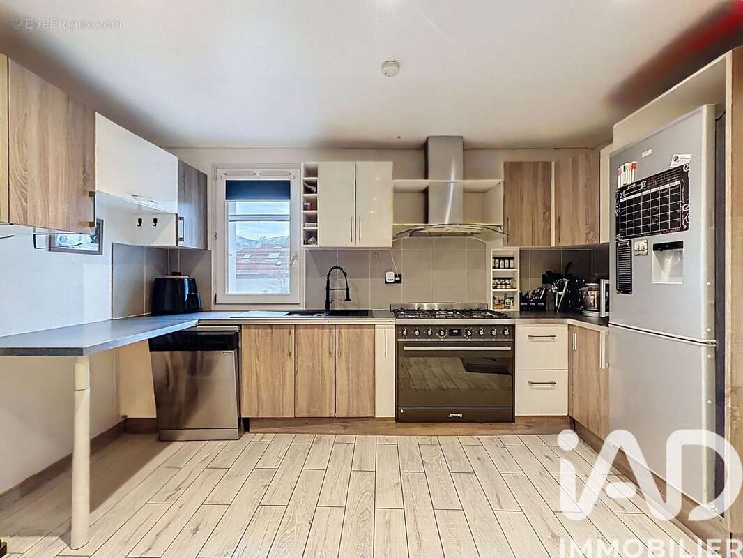 Photo 3 - Appartement à LA ROCHE-SUR-FORON