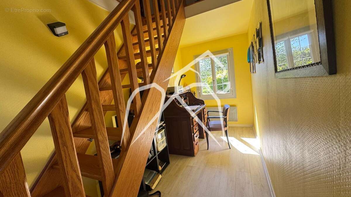 Maison à CLERES