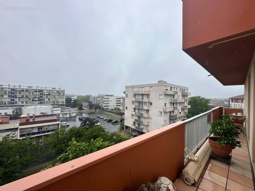 Appartement à COLOMIERS
