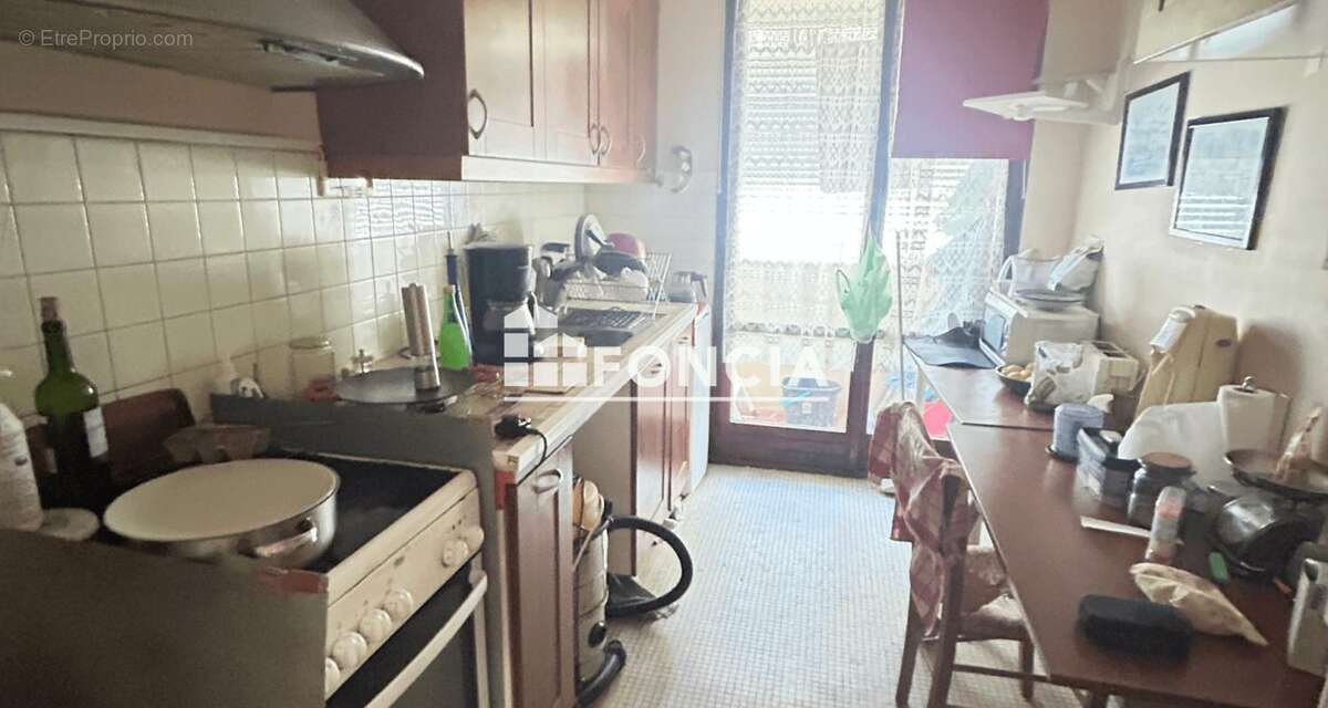 Appartement à MARSEILLE-9E