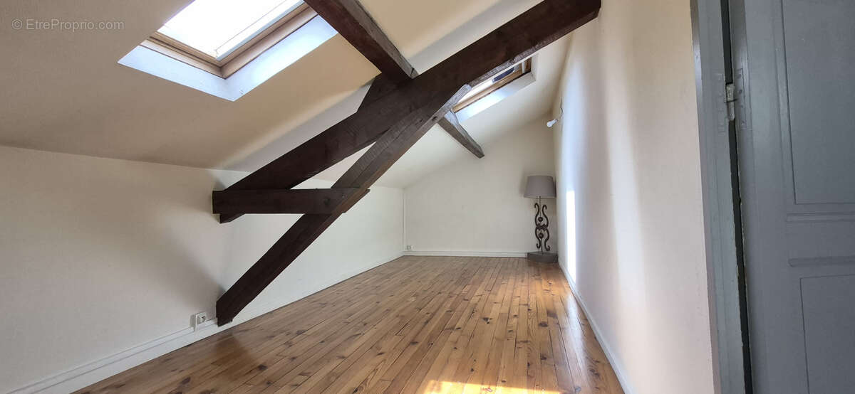 Maison à CLERMONT-FERRAND