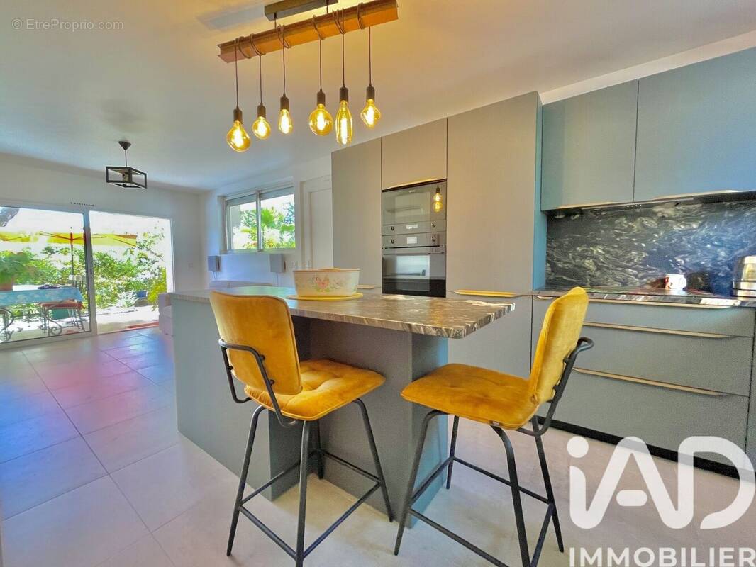 Photo 1 - Appartement à SAINT-RAPHAEL