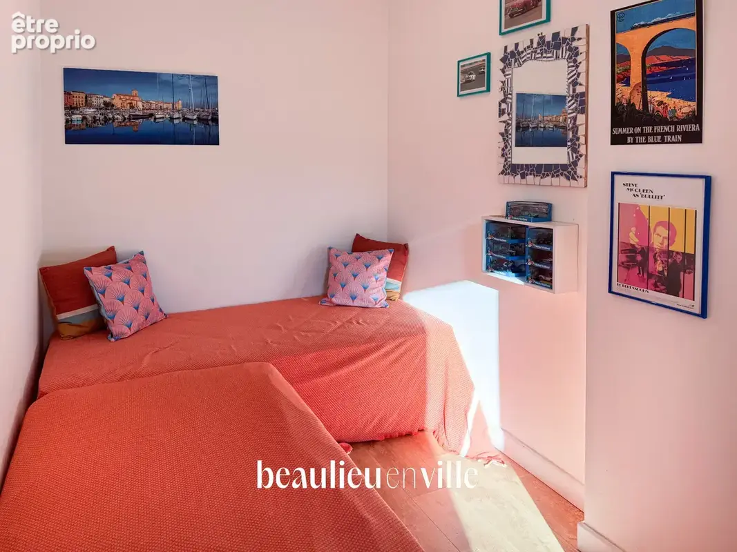 Charmant t2 - coeur de ville - 40m2 - proche port et plages - parfait etat - 179 000€ - photo 4