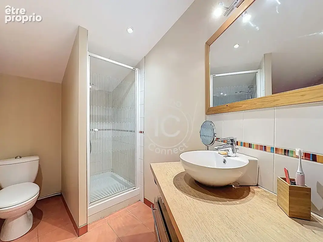 Maison ancienne rénovée de 240 m² avec  piscine - photo 12