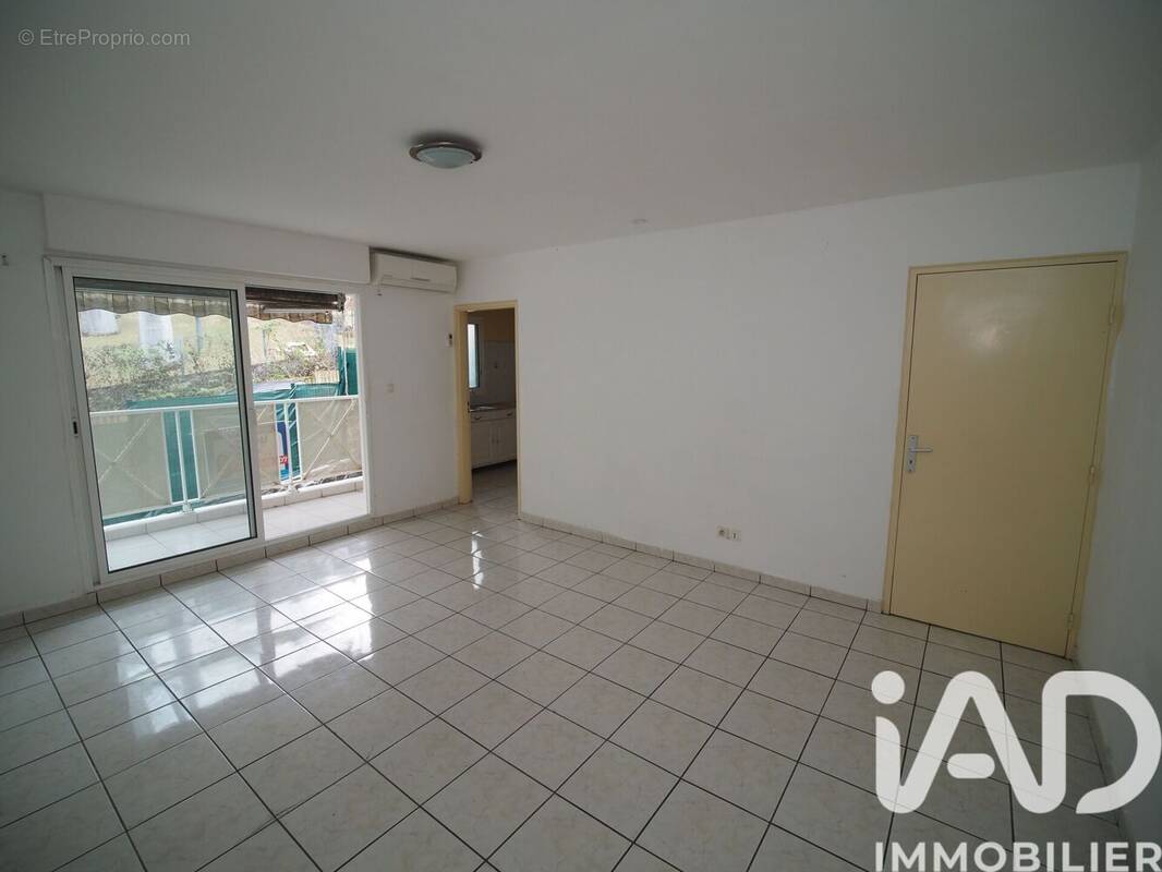 Photo 1 - Appartement à SAINT-DENIS