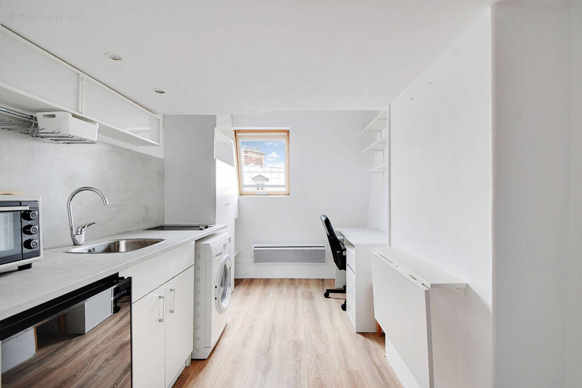 Appartement à PARIS-6E