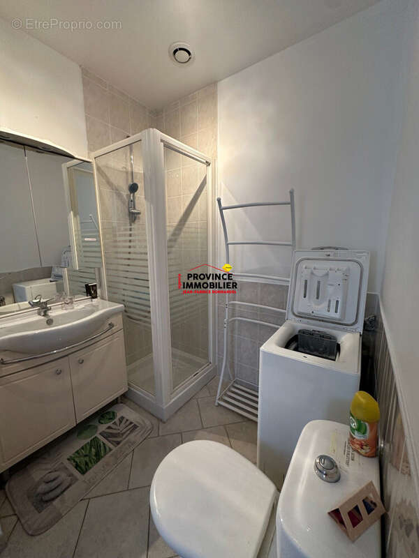 Maison 246 m² à Grignan  - photo 9