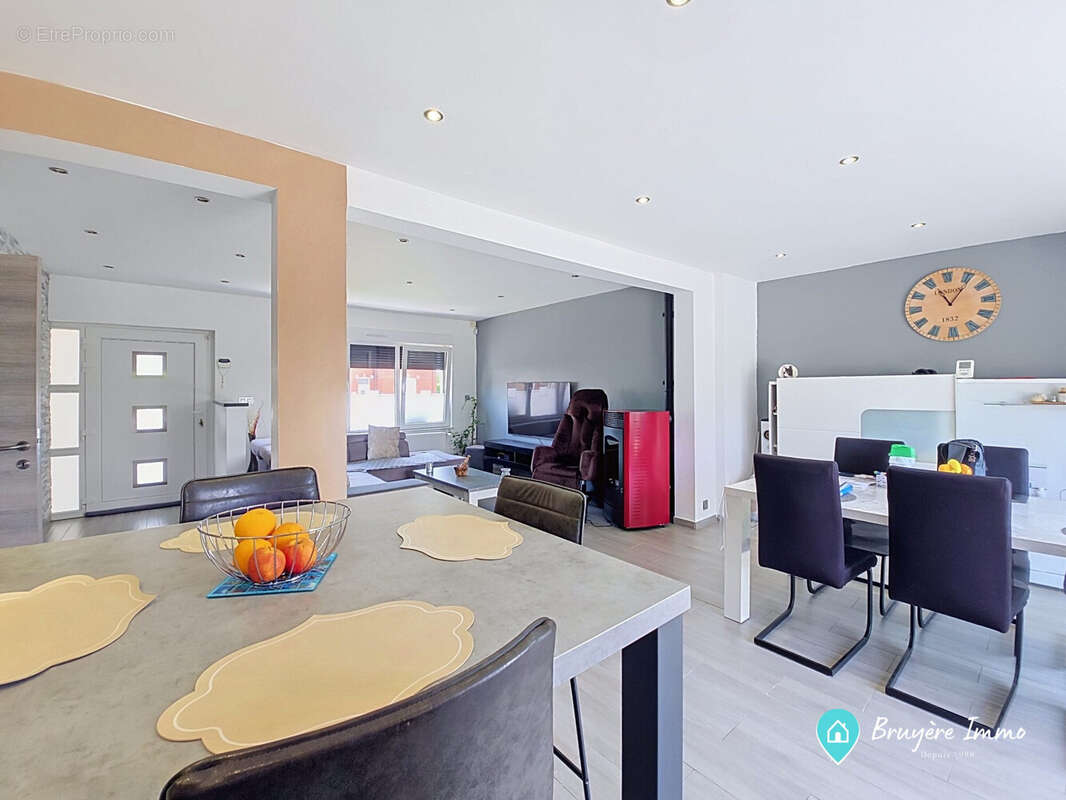 Maison 85 m² à Neuf-Mesnil  - photo 5