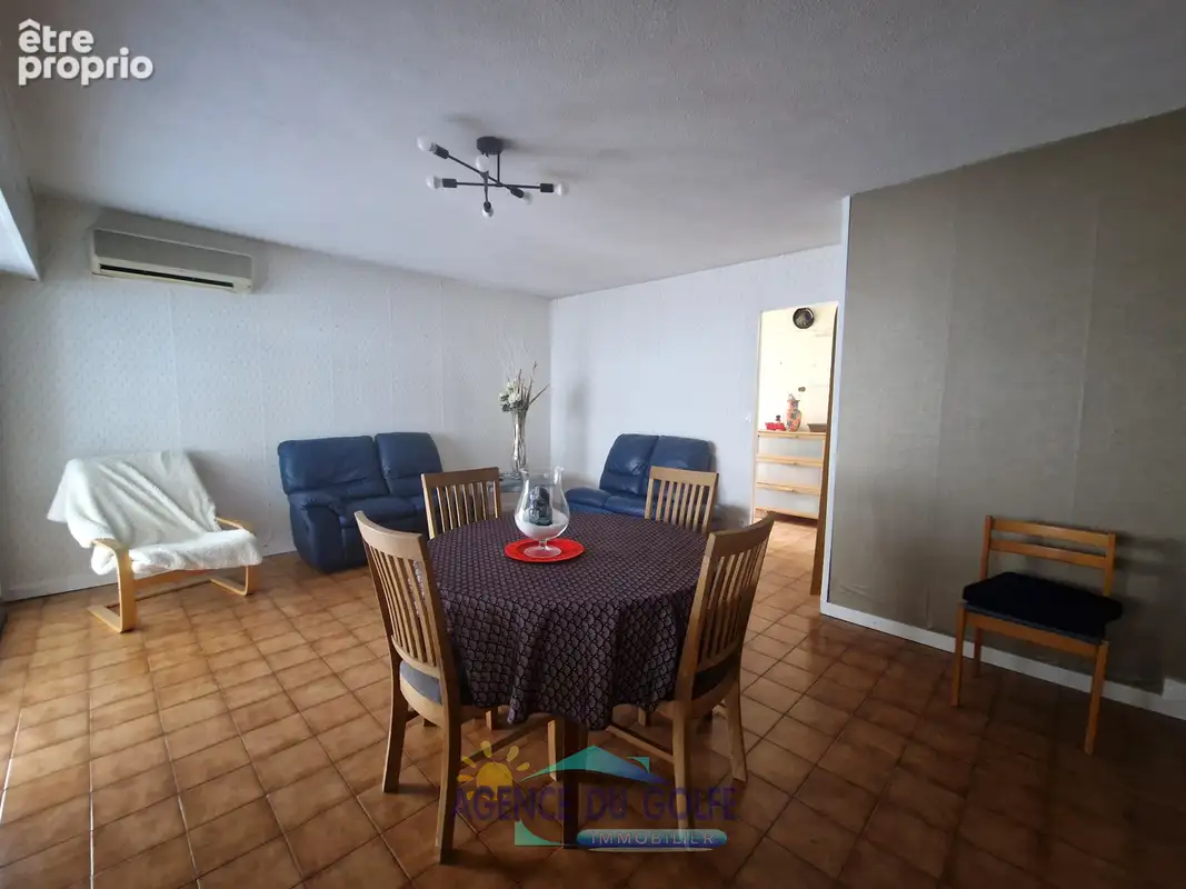 Villa T 5 mitoyenne avec jardin - photo 6