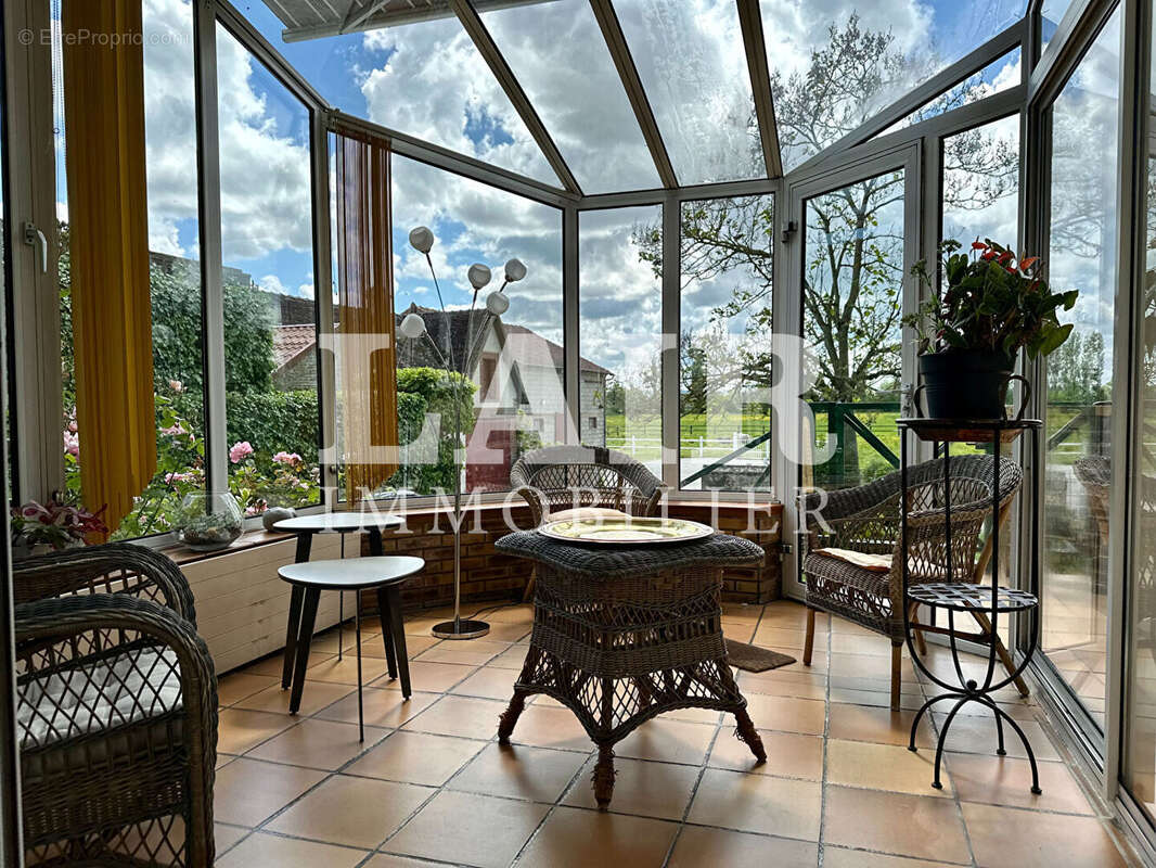 Maison à LE MELE-SUR-SARTHE