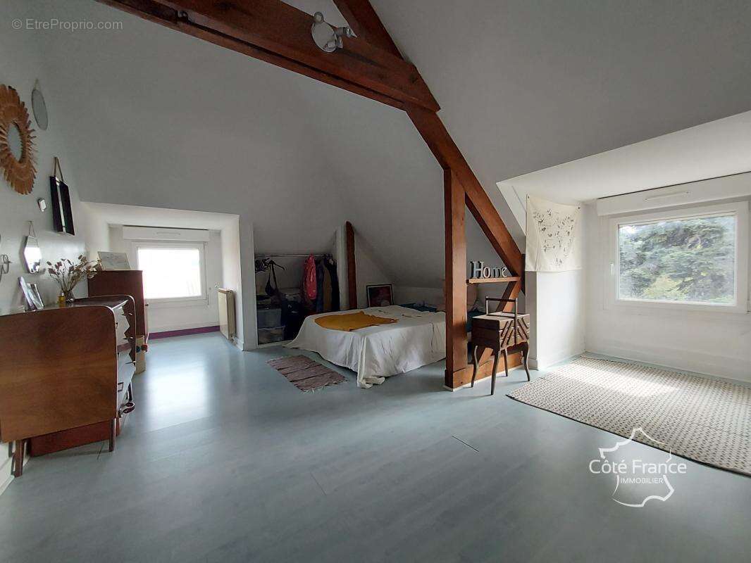 Maison à VILLENAVE-D'ORNON