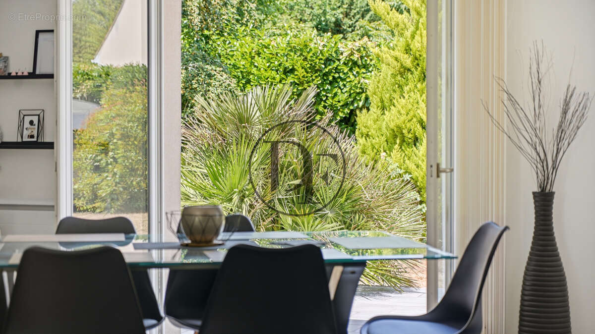 Maison recloses - 150m2 - photo 6