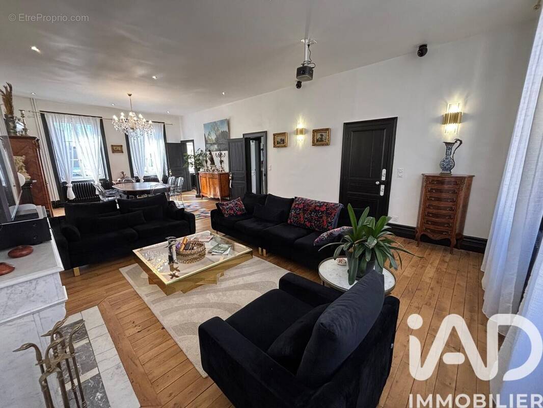 Photo 1 - Maison à CHATEAUROUX