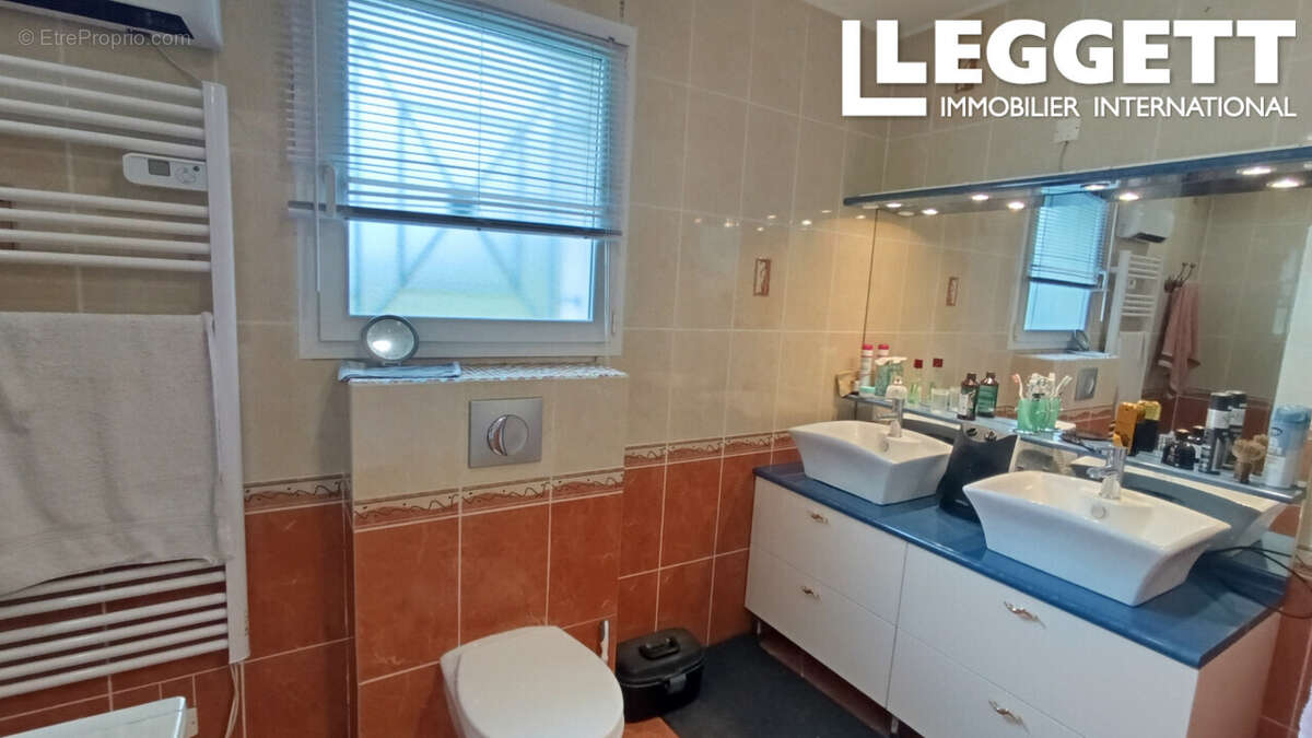 Maison à SAINT-AULAYE