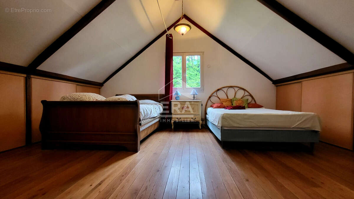 Maison à CAVRON-SAINT-MARTIN