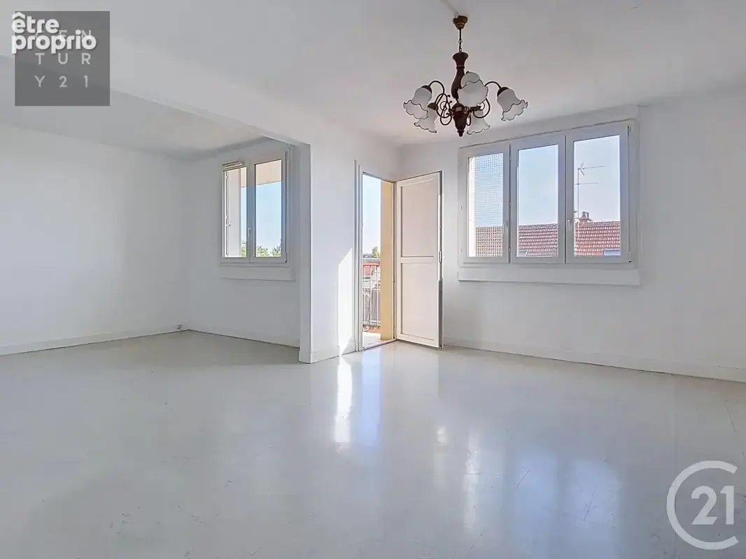 Appartement 5 pièces 93 m² à vendre à Troyes (10000) - photo 3