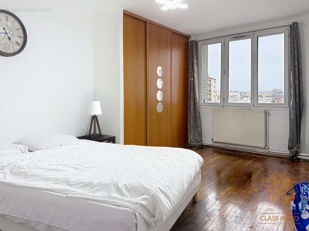 Photo 7 - Appartement à VILLEURBANNE