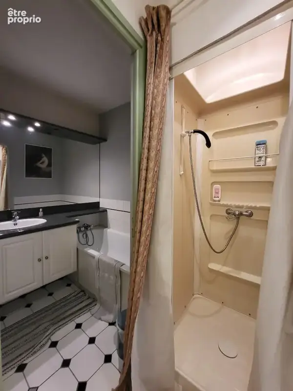 Appartement 74m² 4 pièces 75010 Paris - photo 10