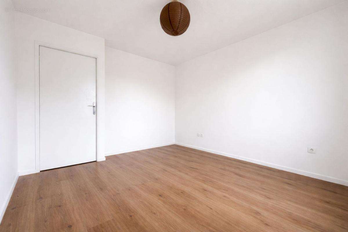 Appartement à BUSSY-SAINT-GEORGES